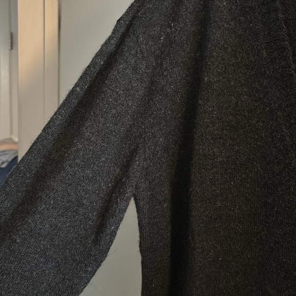 🍀NEW🍀Long grey sweater - Picture 3 of 6